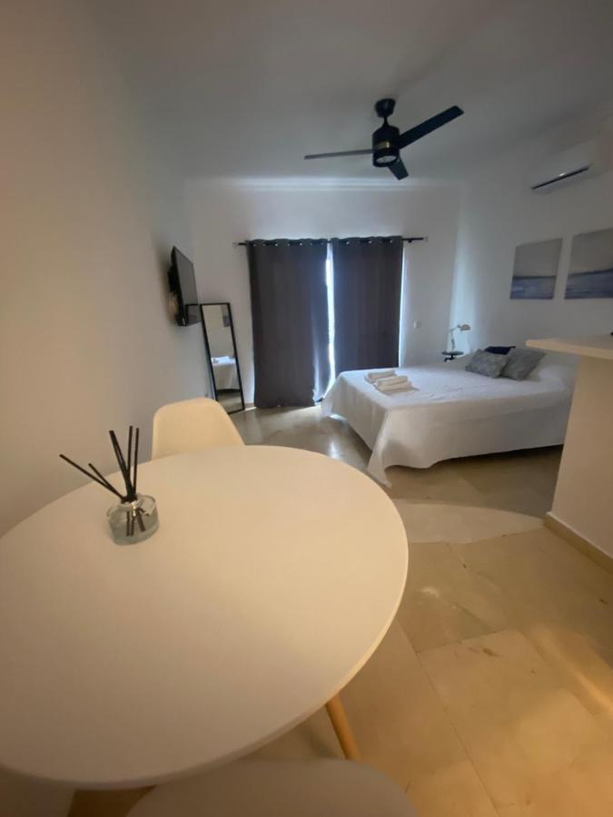 Paraiso Y Mar Apartment Estepona Exterior photo
