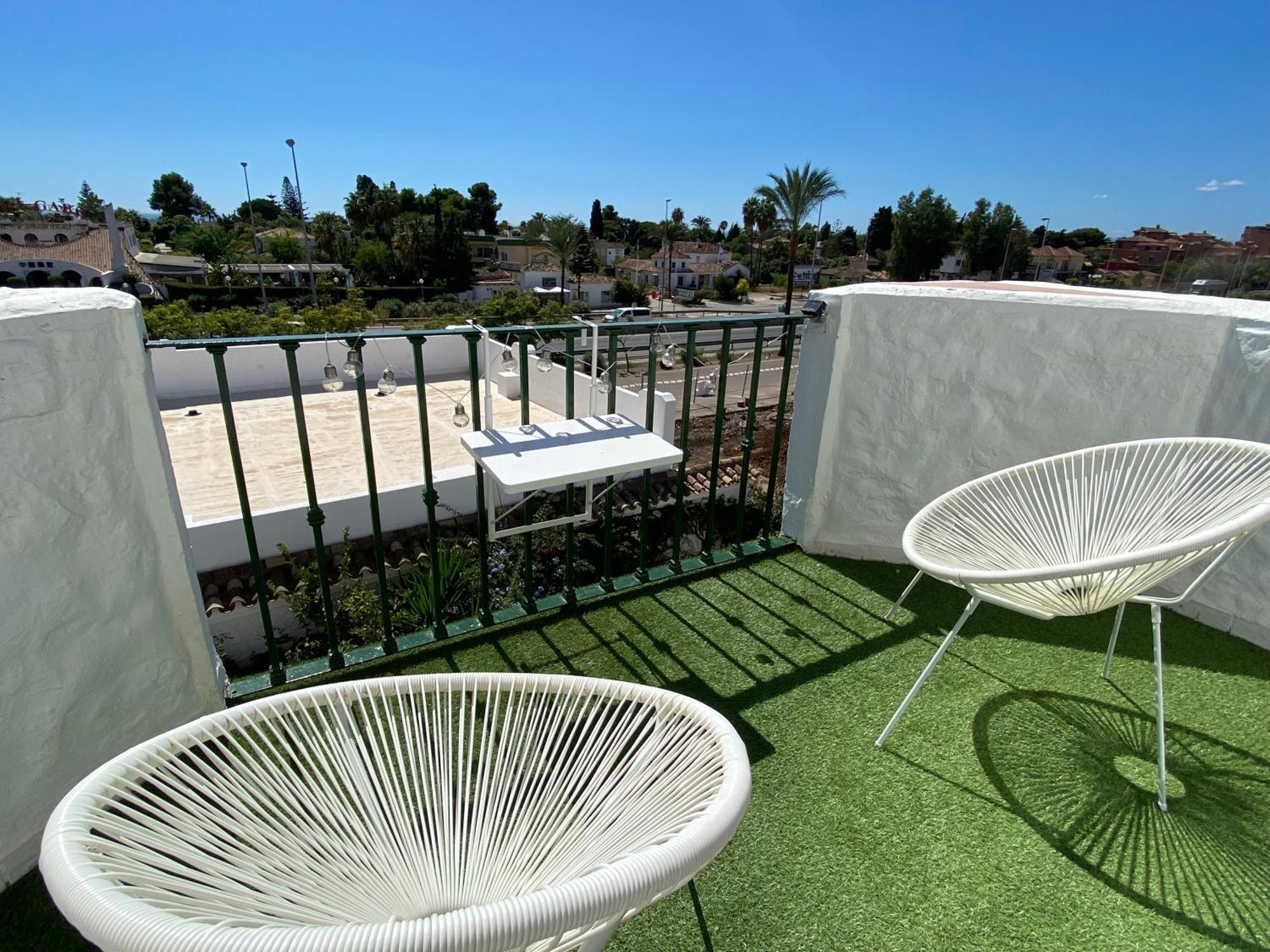 Paraiso Y Mar Apartment Estepona Exterior photo
